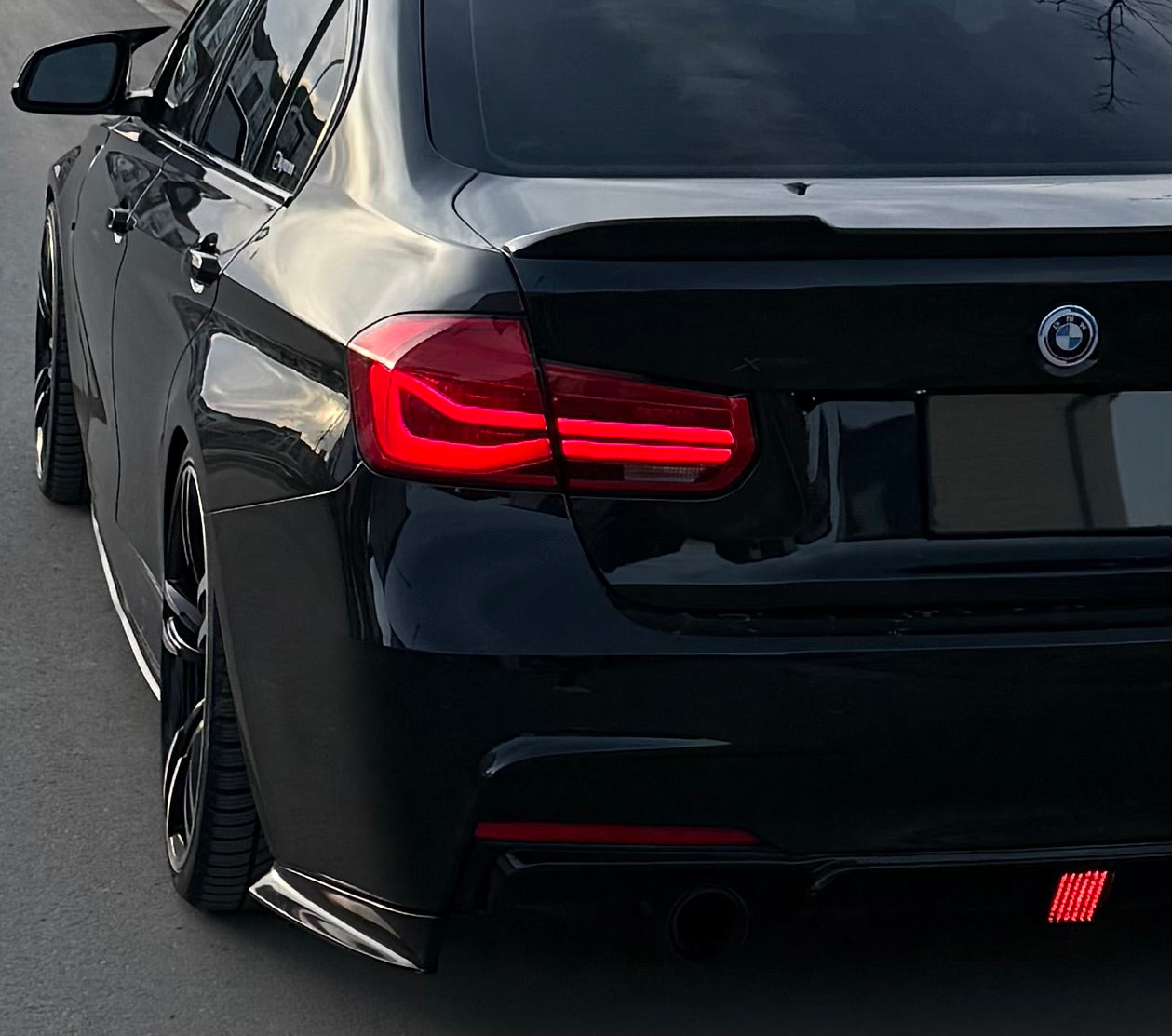 BMW F30 Rear Bumper Canard Splitter (Gloss Black)