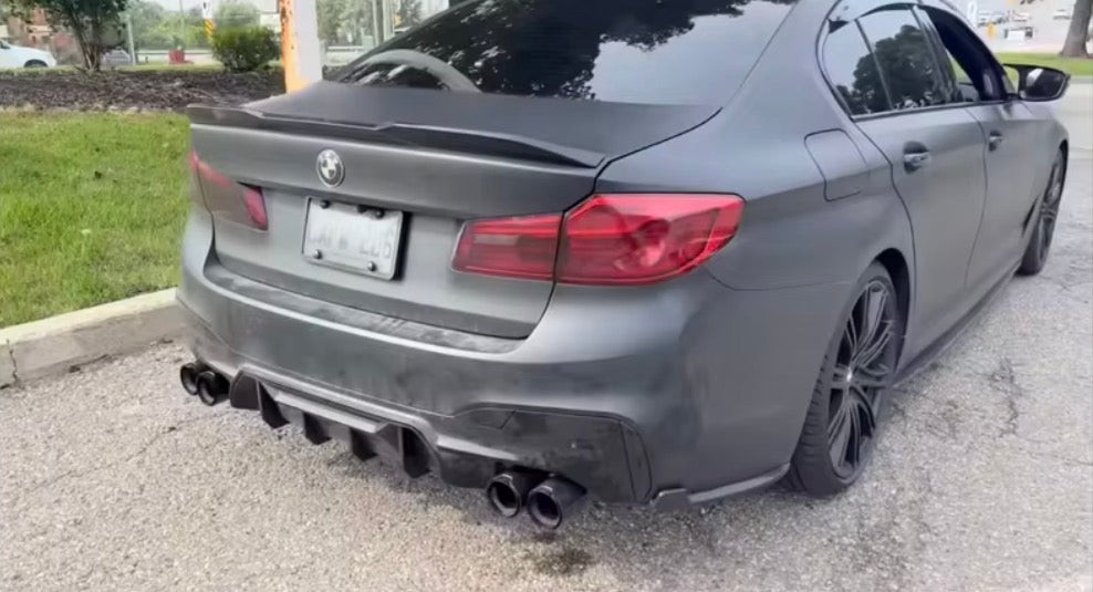 BMW G30&F90 M-performance V2 Style Trunk Lip